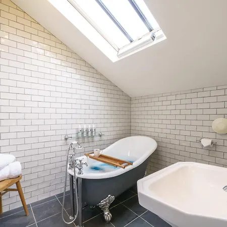 Stylish Country Nr Ambleside By Letmestay * Hawkshead